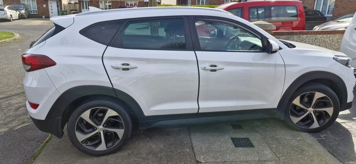 2018 Hyundai Tucson – 2.0L Diesel Sport - Image 4