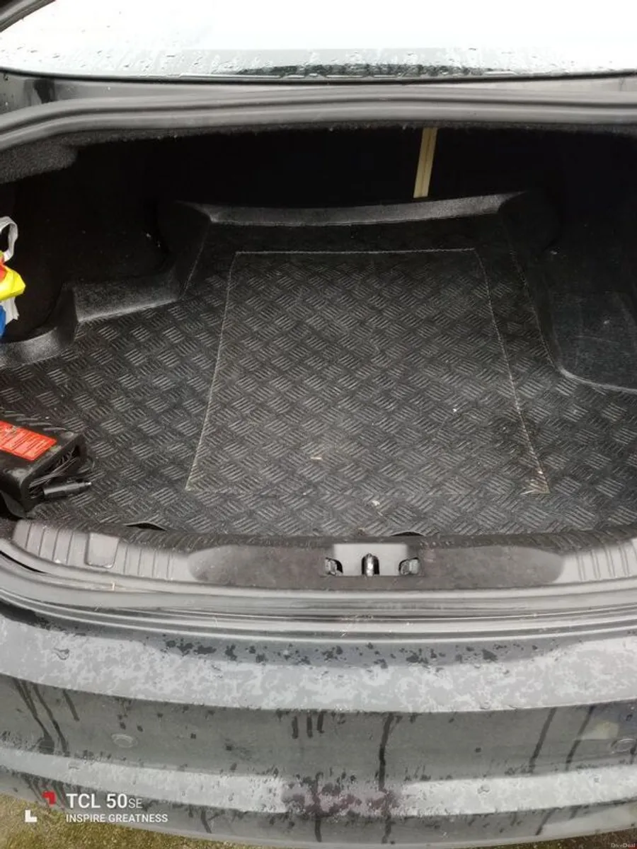 2009 Jaguar XF 3.0 S Luxury 4D - Image 4