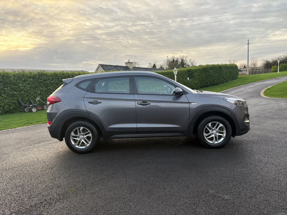 Hyundai Tucson 2016 comfort - Image 6