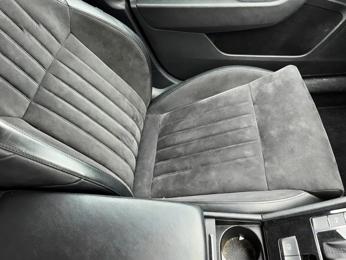 Skoda Superb Estate Automatic DSG - Image 6