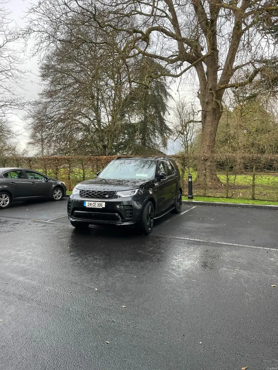 Land Rover Discovery 2024 - Image 2