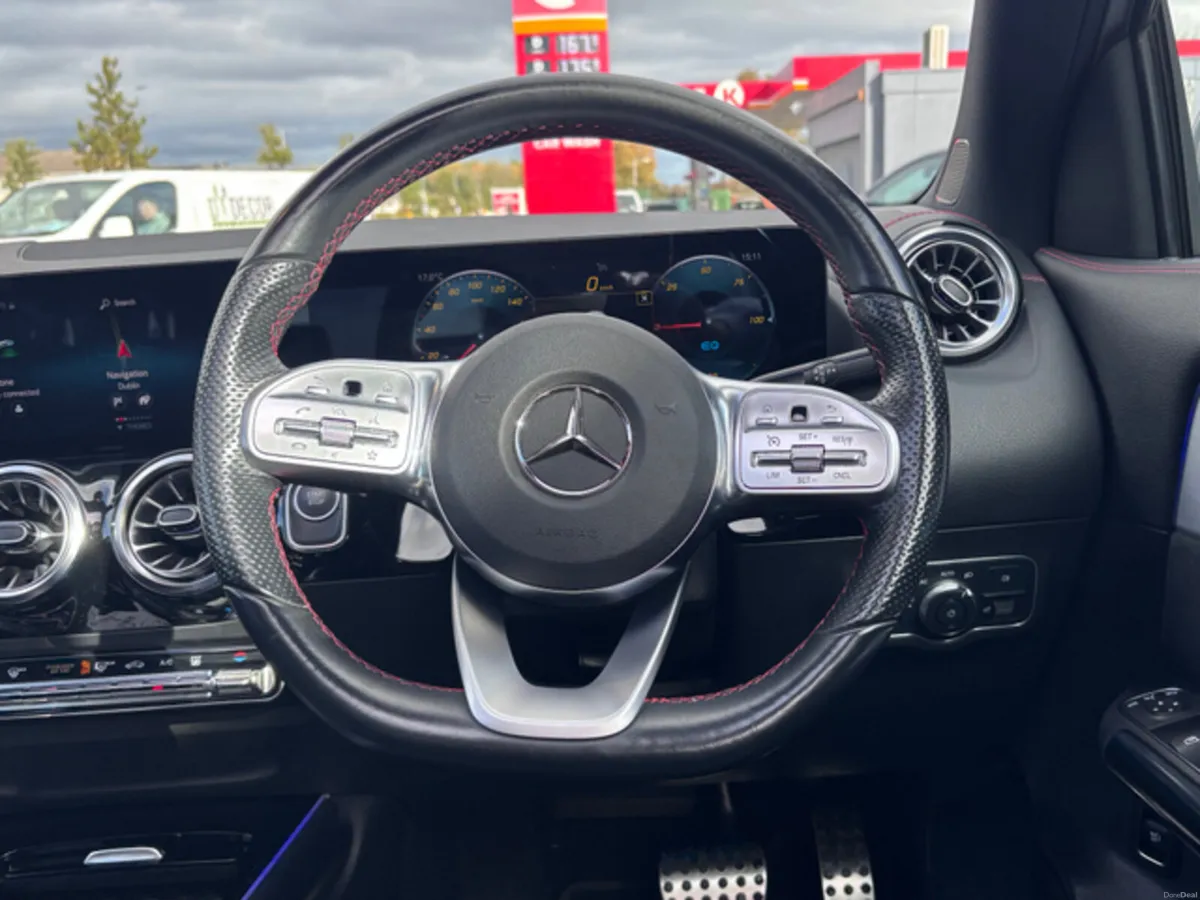 MERCEDES-BENZ EQA 250 AMG LINE PREMIUM // SUNROOF - Image 6