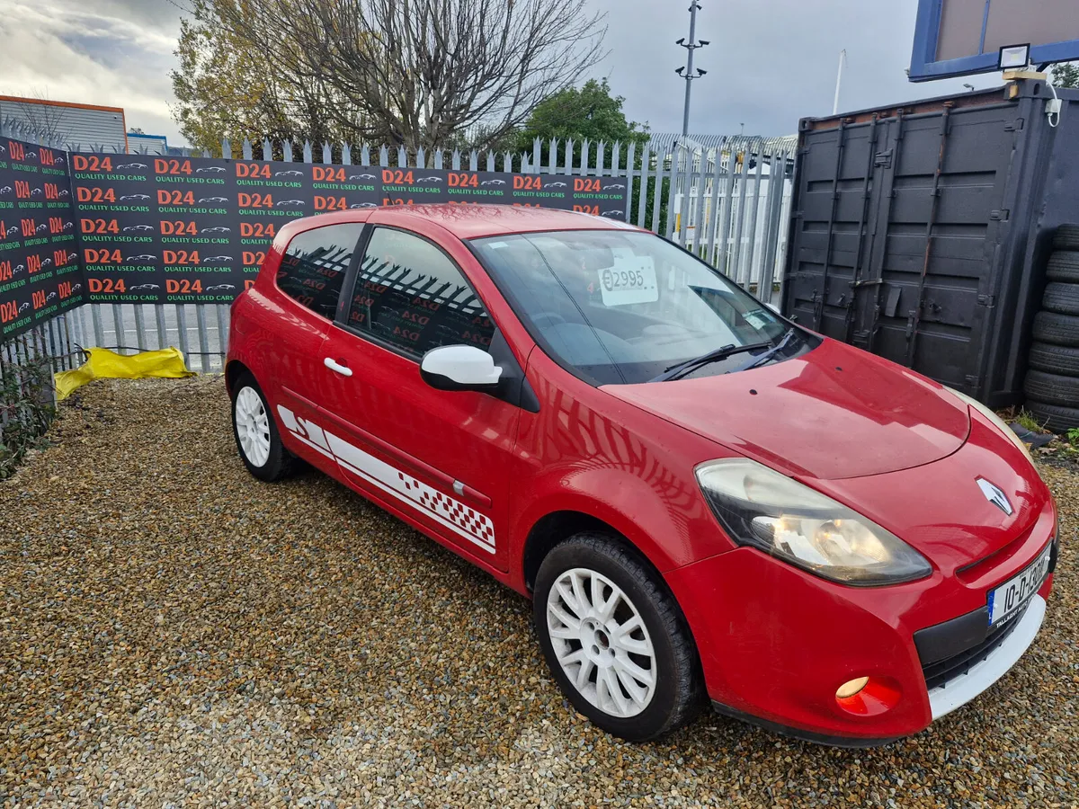 Renault Clio 2010 - Image 2
