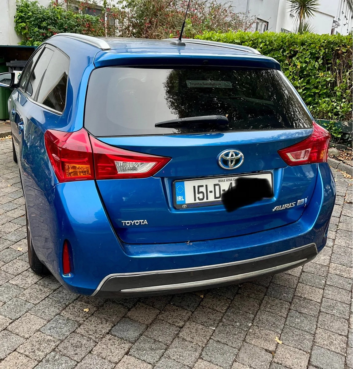 Toyota Auris VVTI 2015 hybrid petrol - Image 3