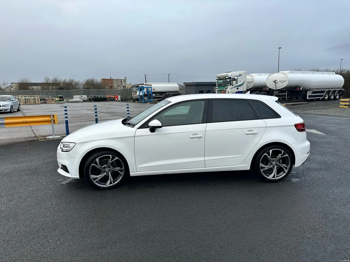 Audi A3 1.6TDI new NCT 2 Years - Image 4