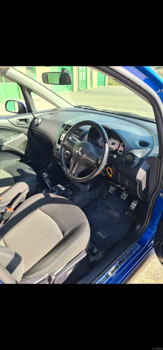 Mitsubishi Colt Ralliart Version-R - Image 4