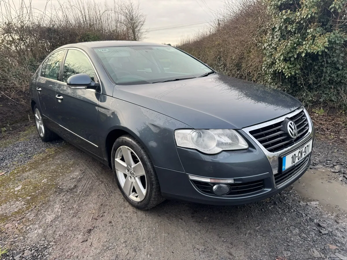 2010 Passat low mileage - Image 1