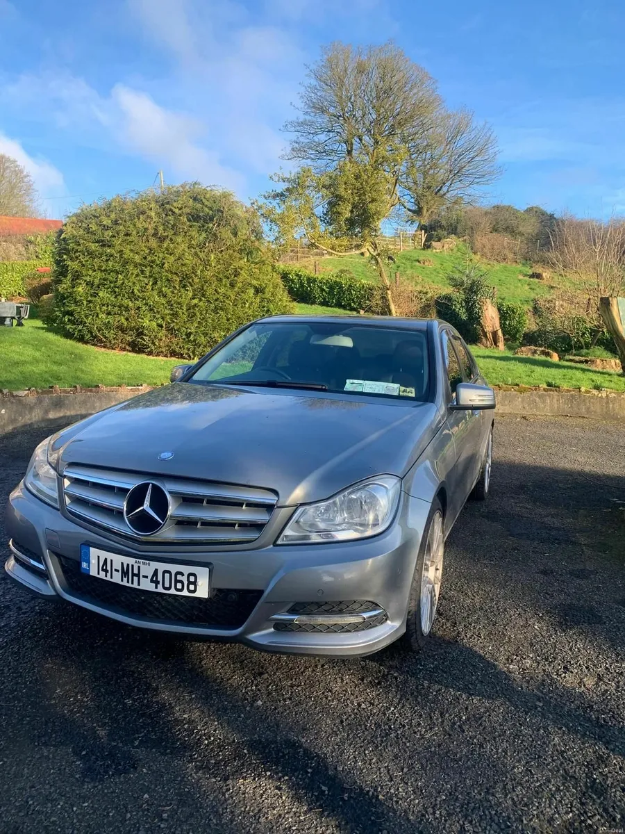 Mercedes-Benz C-Class 2014 Automatic - Image 2