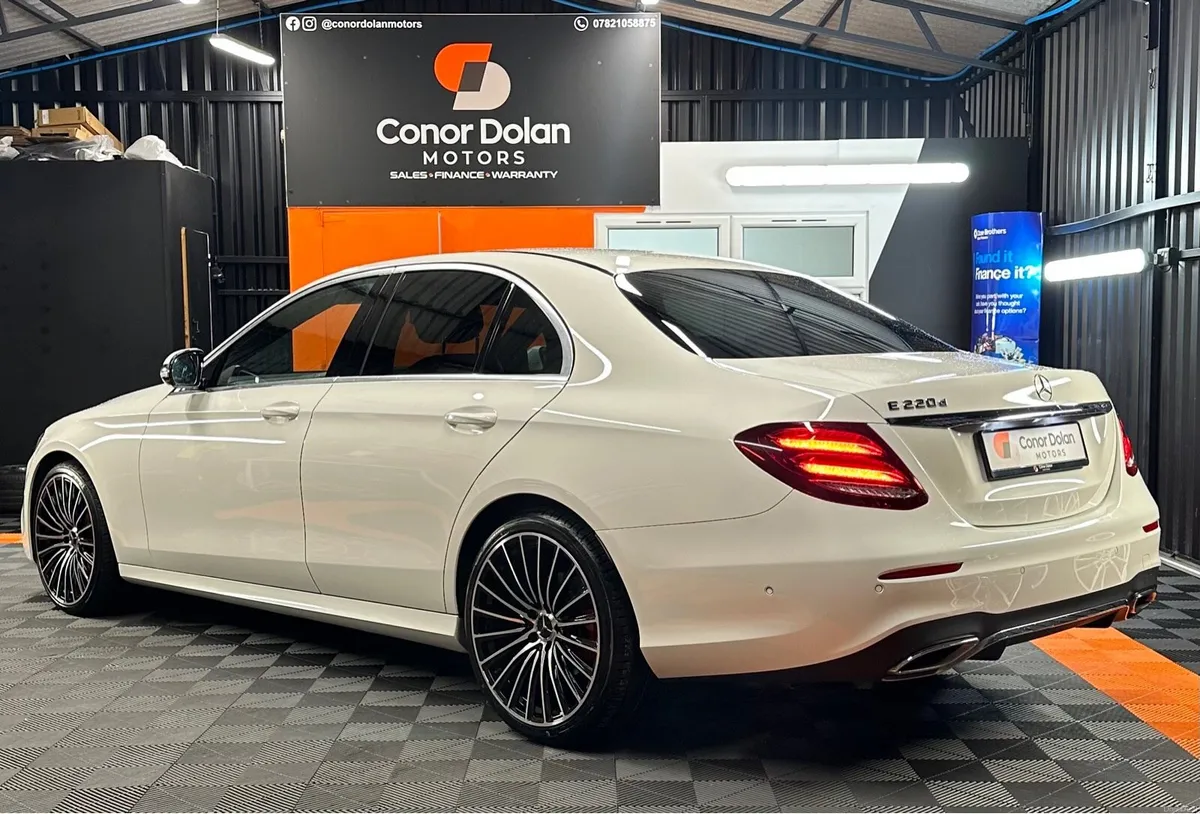 Mercedes-Benz E220d AMG Line (Ni Car) - Image 3