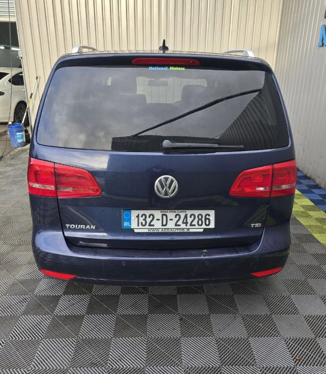 2013 Volkswagen Touran 1.4 Petrol Auto 7 Seater - Image 4