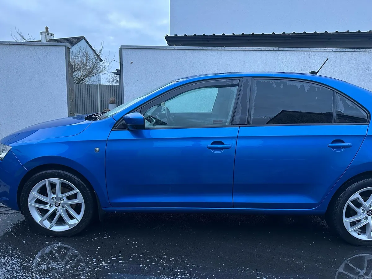Skoda rapid elegance 142 - Image 2