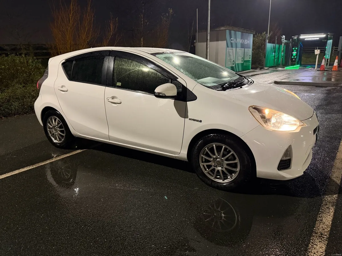 Toyota Aqua (New Nct) - Image 3