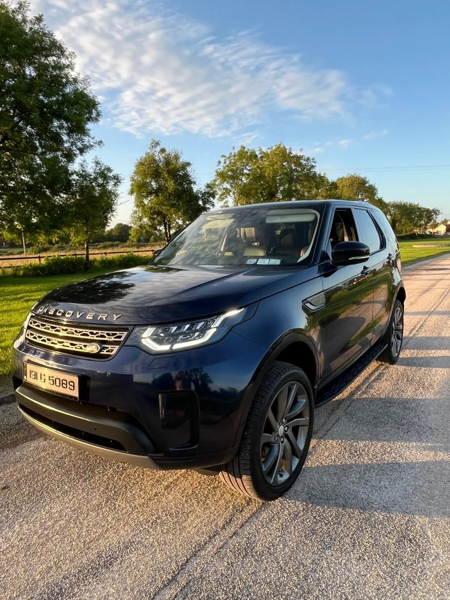 Landrover Discovery 2019  3.0D - Image 1