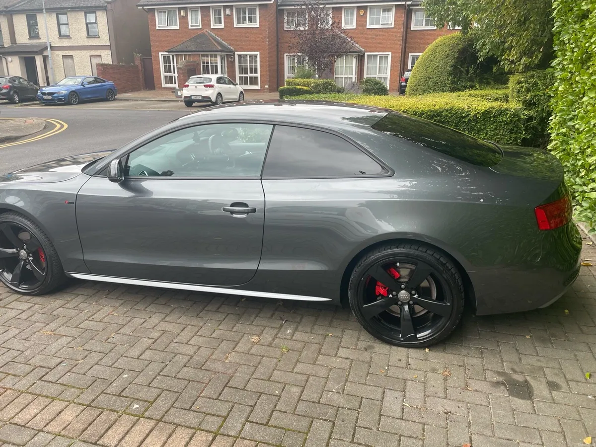Audi A5 coupe S-line black edition - Image 1