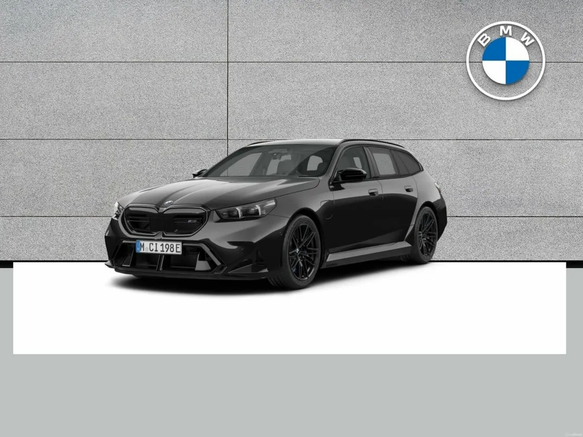 BMW M5 M5 Touring - Image 1