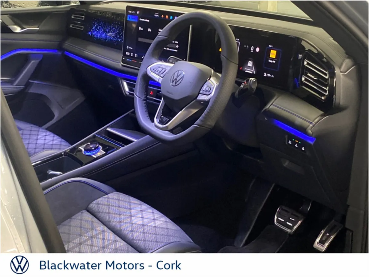 Volkswagen Tiguan R-Line 75 1.5 eHybrid 150BHP DSG - Image 4