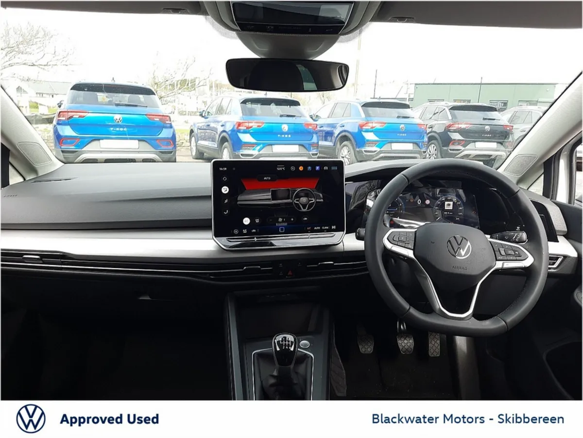 Volkswagen Golf Edition 75 1 5 TSI 116HP - Image 3