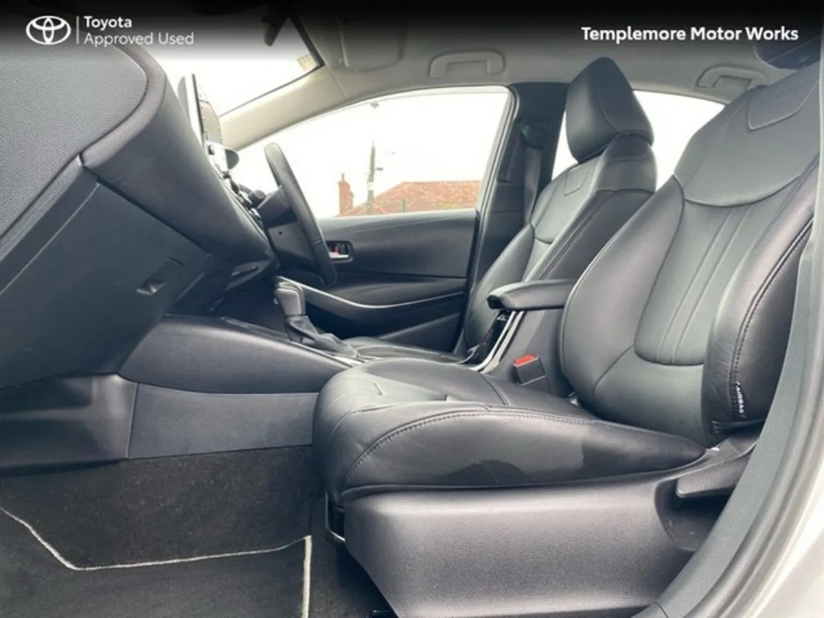 Toyota Corolla HYB LUNA SALOON 4DR AUTO HYBRID - Image 6