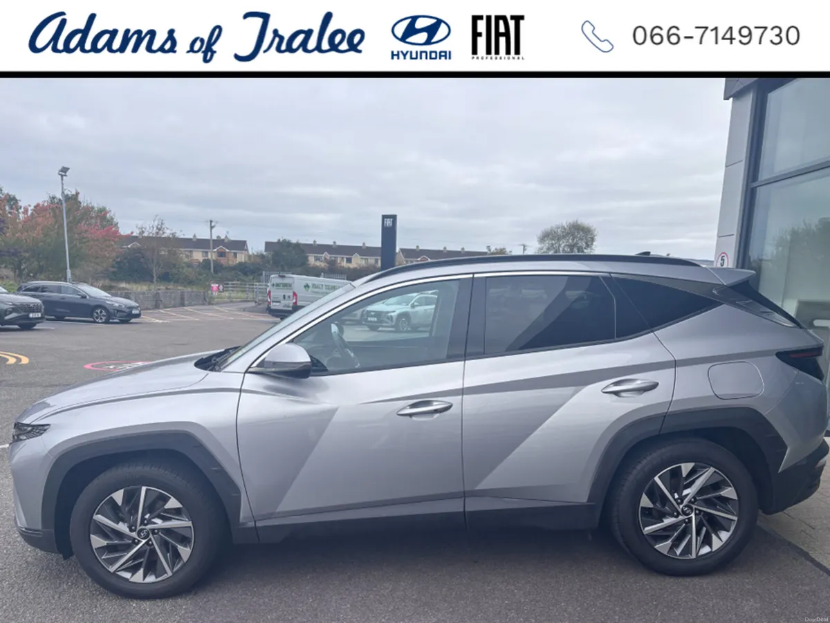 Hyundai Tucson IX35 EXECUTIVE PLUS DIESEL 5 5DR - Image 3