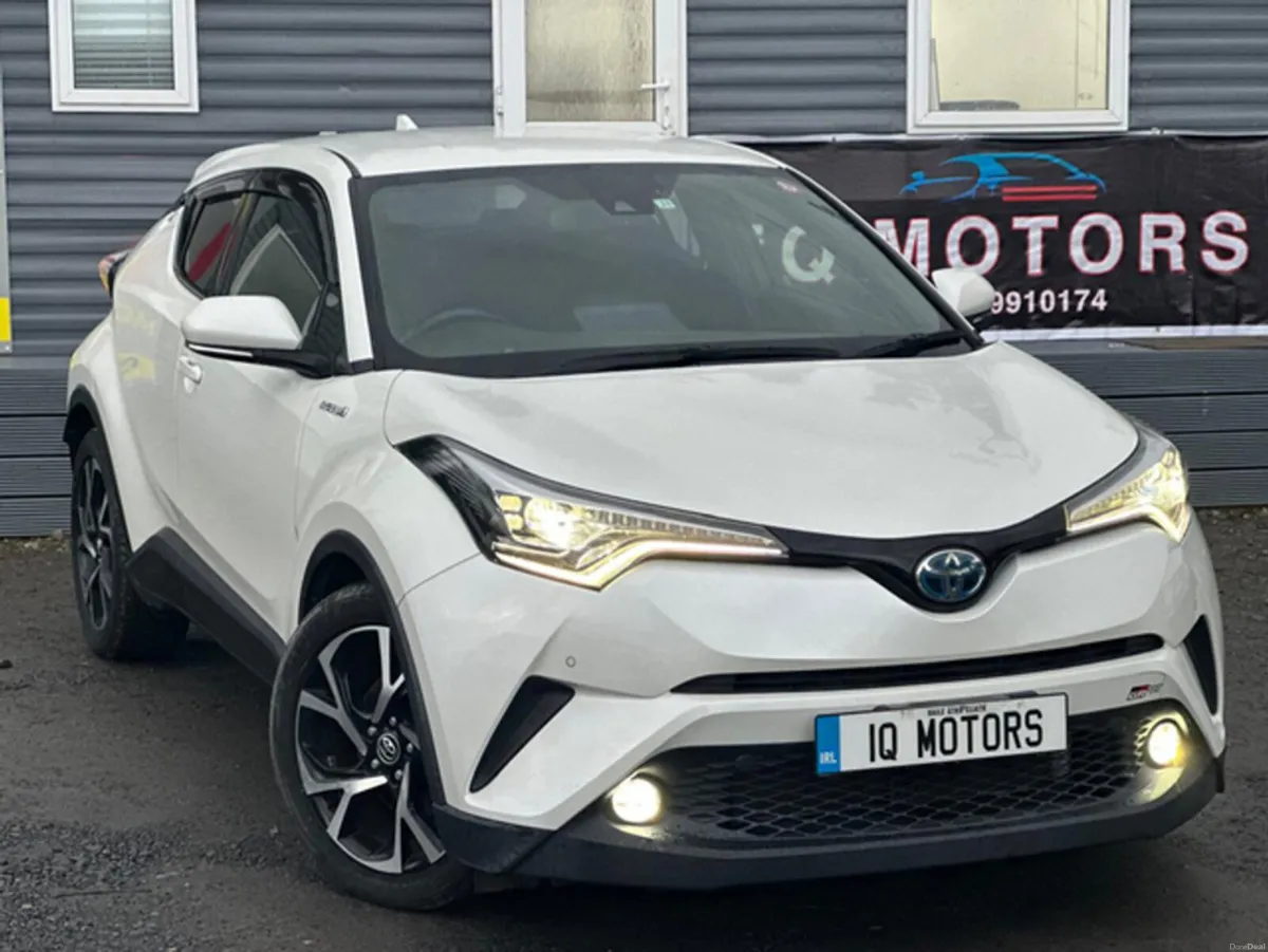 Toyota C-HR 1.8 Petrol Hybrid Automatic - 2017 (46 - Image 1