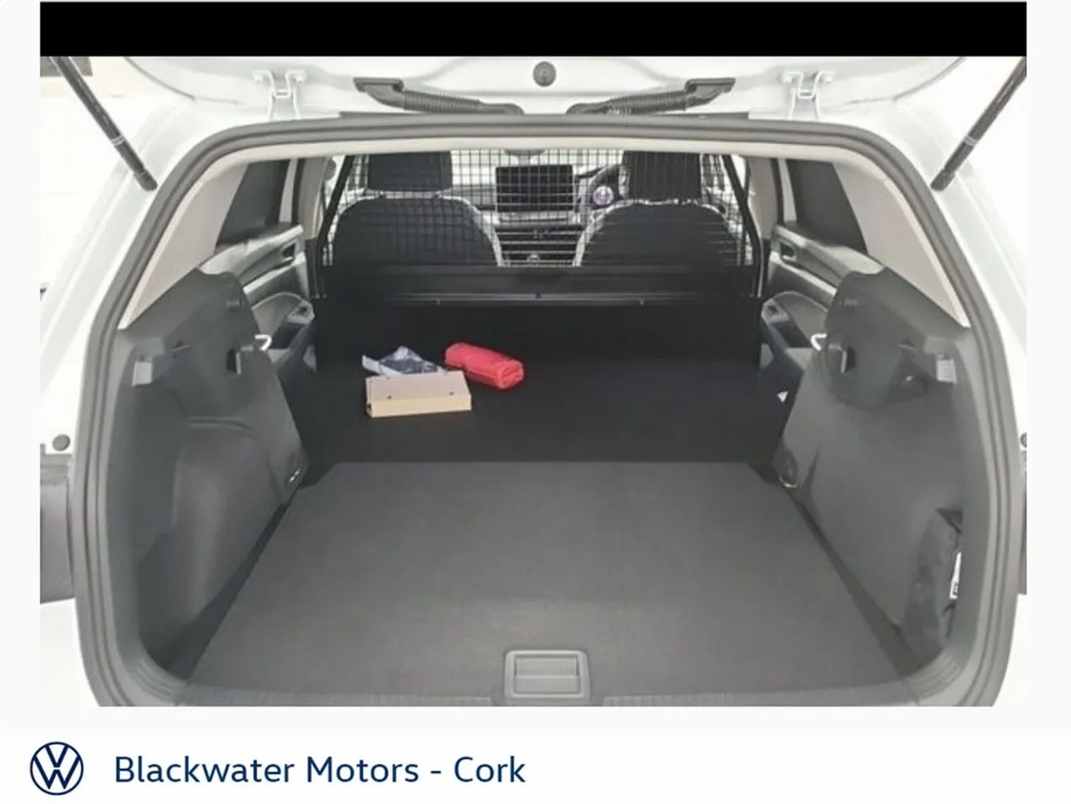 Volkswagen Golf Commercial Edition 75 2.0TDI 116BH - Image 4