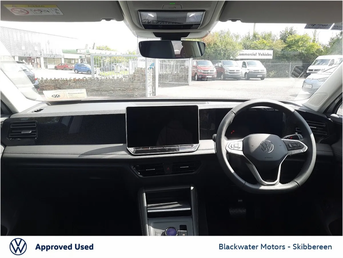 Volkswagen Tiguan EDITION 75 MODEL 2.0TDI 150BHP A - Image 3