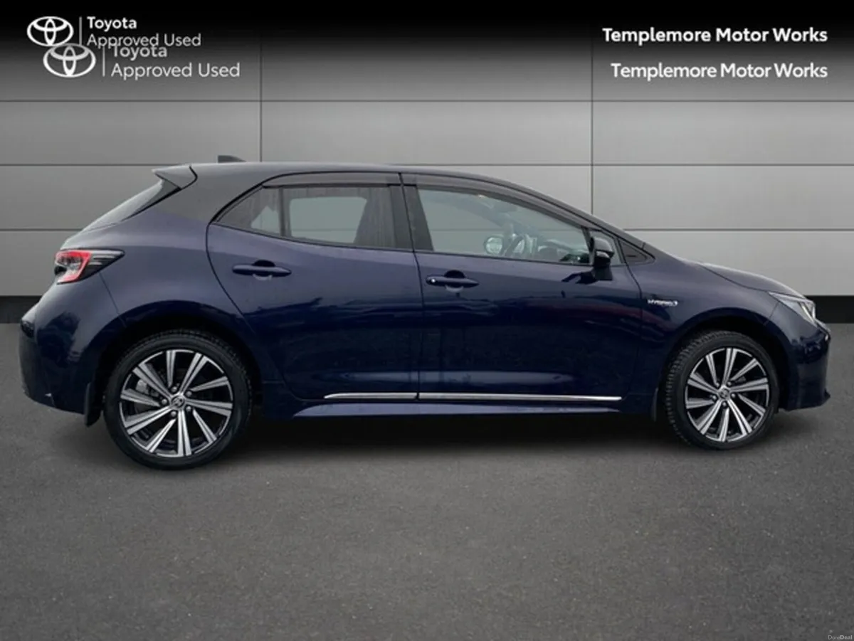 Toyota Corolla HYBRID L/SPORT HB 4DR AUTO - Image 3