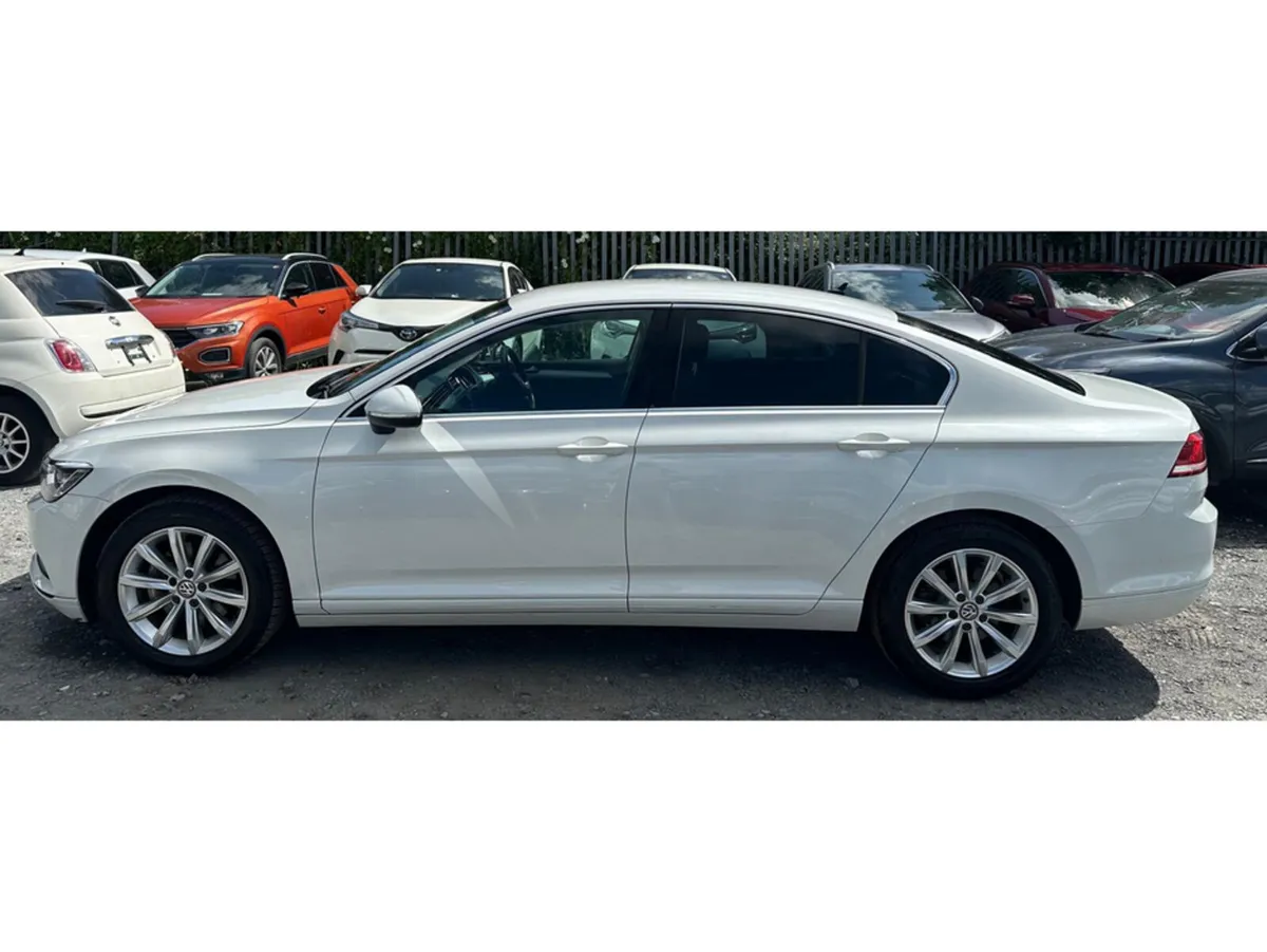 Volkswagen Passat TSI BLUEMOTION COMFORT LINE AUTO - Image 4