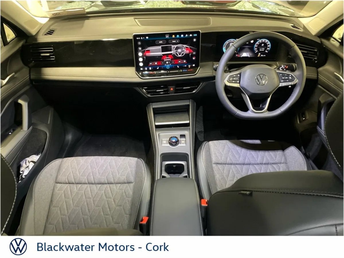 Volkswagen Tiguan 2.0TDI 150BHP AUTOMATIC EDITION - Image 2