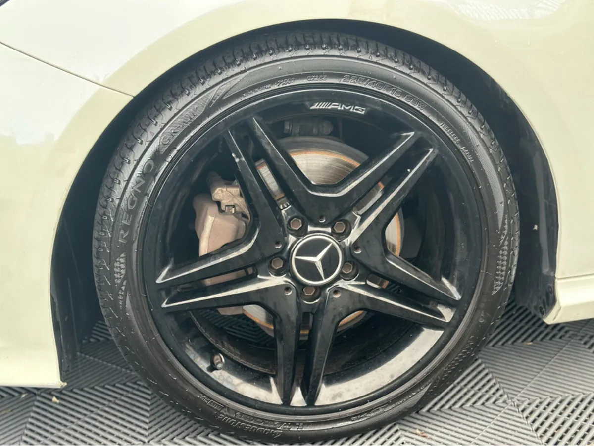 Mercedes-Benz B-Class 1.6 PETROL AUTOMATIC - Image 6