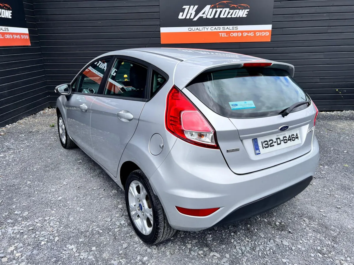 Ford Fiesta ZETEC 1.0 65PS - Image 4