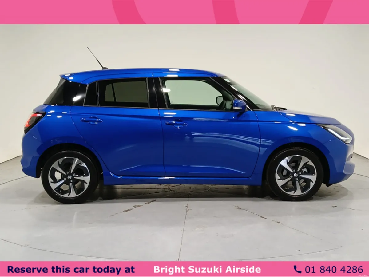 Suzuki Swift HERE IN STOCK Ultra 1.2 manual Hybrid - Image 5