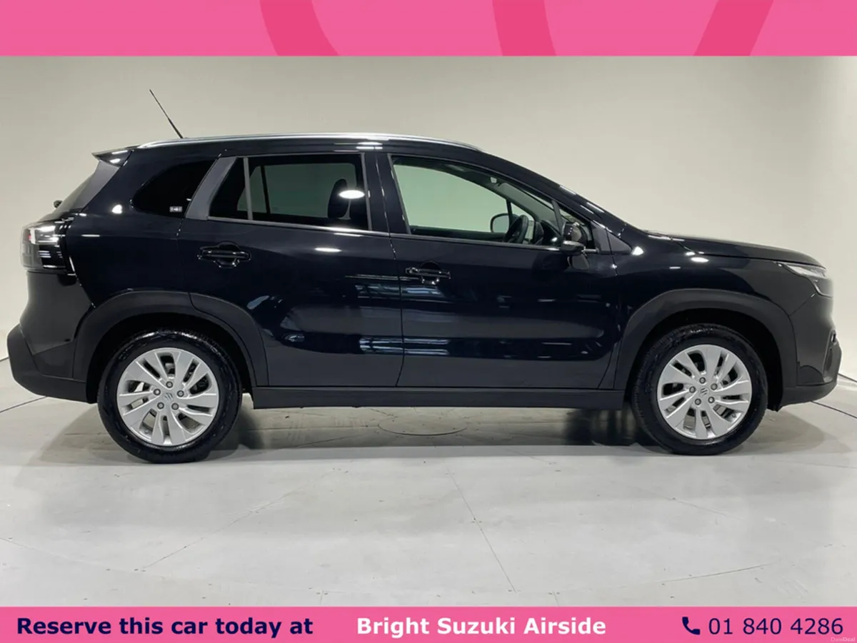 Suzuki S-CROSS Motion 1.4 Manual Hybrid (Now with - Image 5
