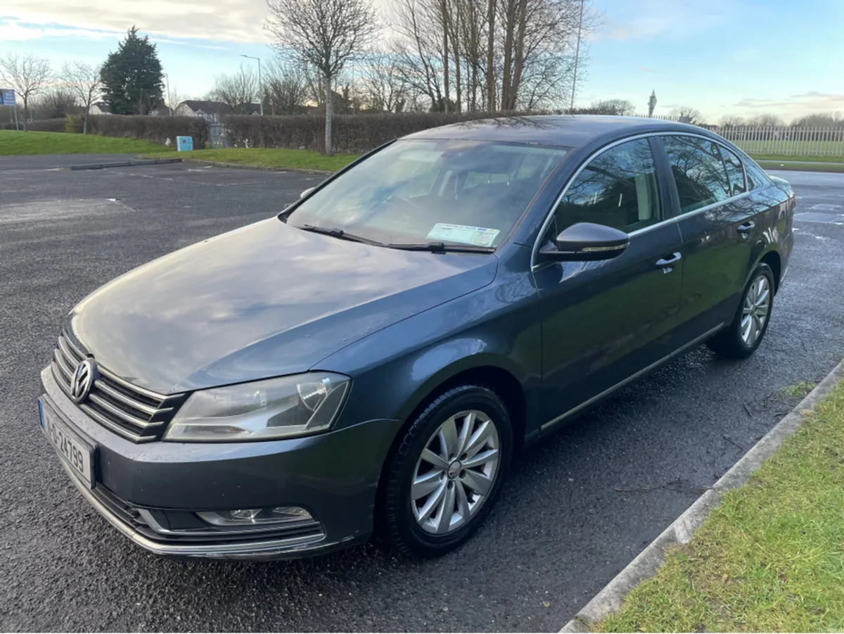 Volkswagen Passat CL 1.6 TDI MANUAL 6SPEED FWD 105 - Image 2