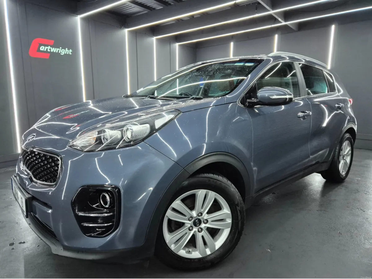 Kia Sportage 1.7 PLATINUM 5DR - Image 1