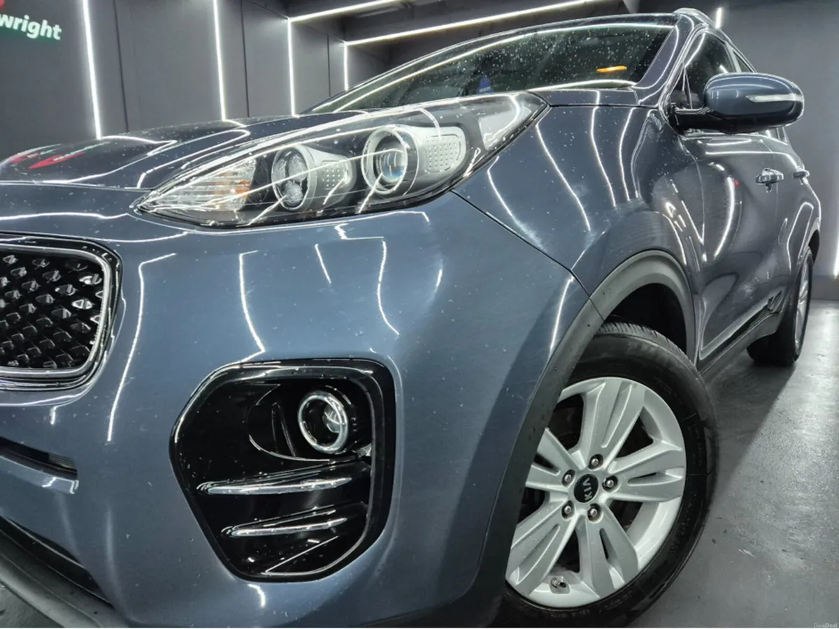 Kia Sportage 1.7 PLATINUM 5DR - Image 3