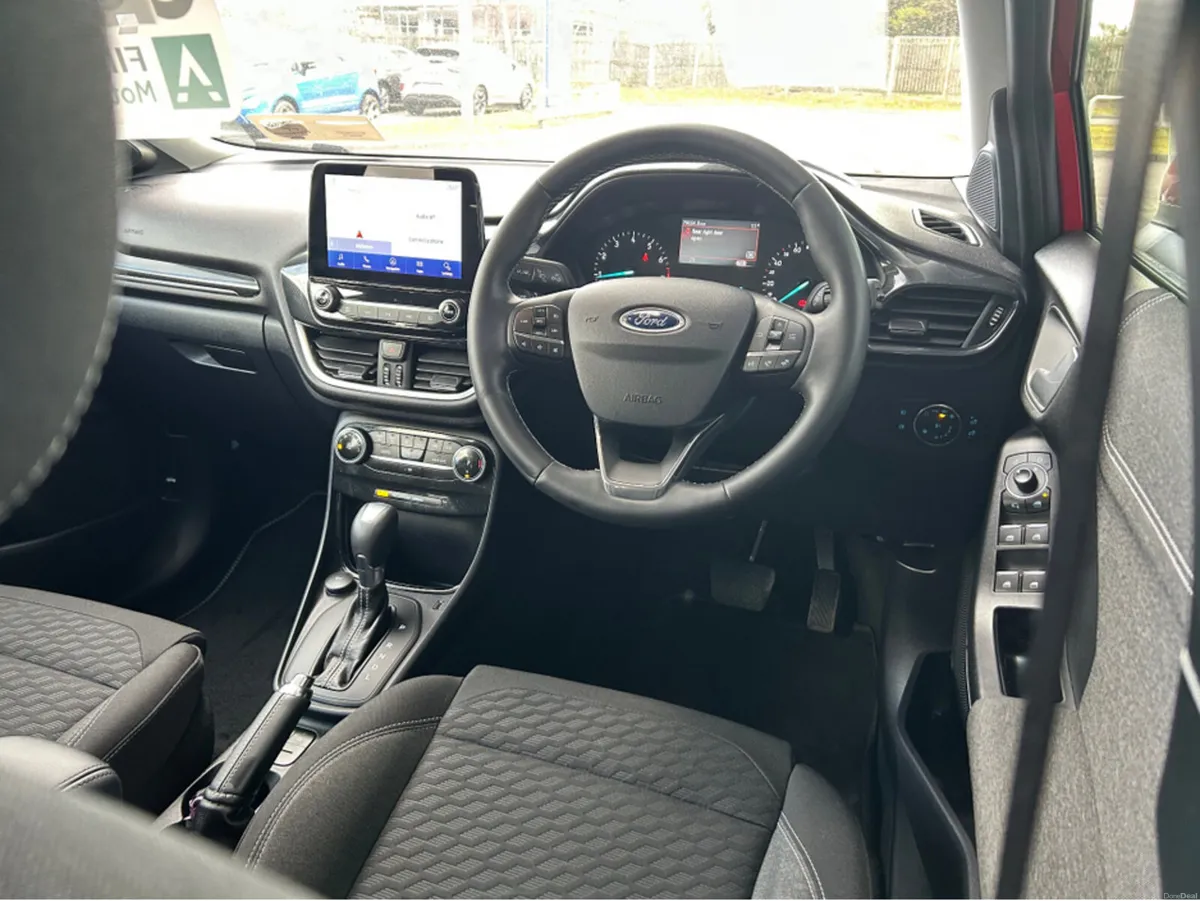 Ford Puma TITANIUM 5DR 1.0T 125 MHEV DC7 - Image 4