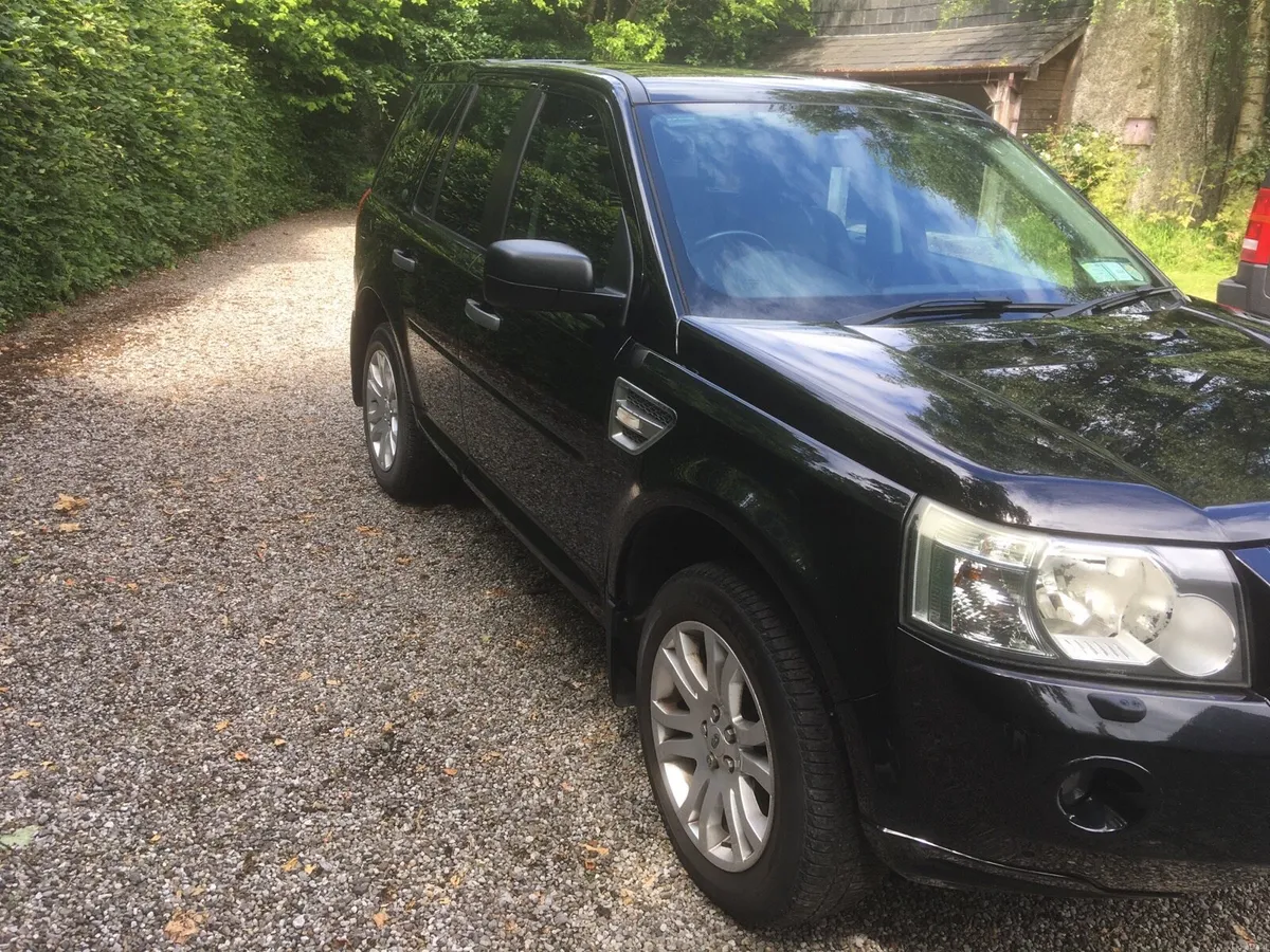 Land Rover Freelander 2008 Automatic 4x4 - Image 4