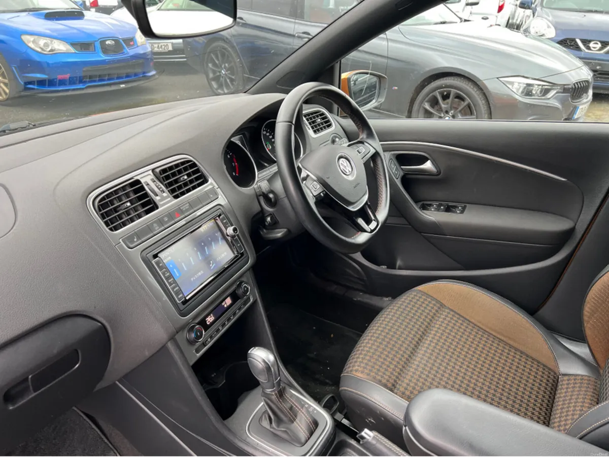 Volkswagen Polo 1.2 HIGH-LINE AUTOMATIC - Image 2