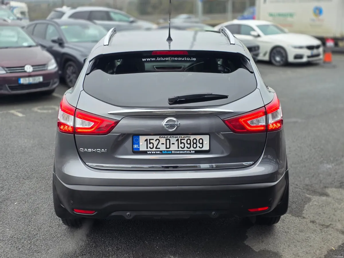 Nissan Qashqai 1.2 Petrol Low Miles High Spec (152 - Image 4