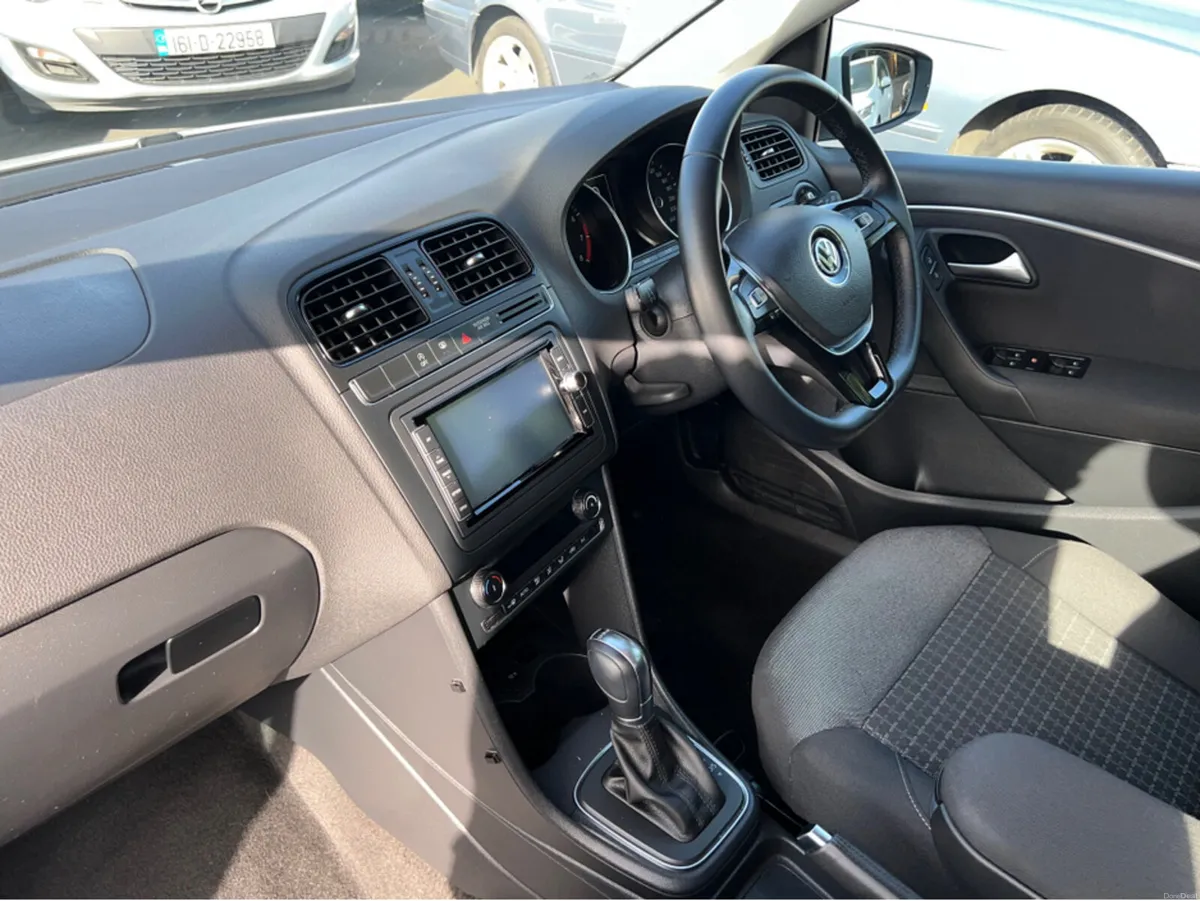 Volkswagen Polo SE AUTOMATIC  1.2TSI BLUEMOTION TE - Image 5