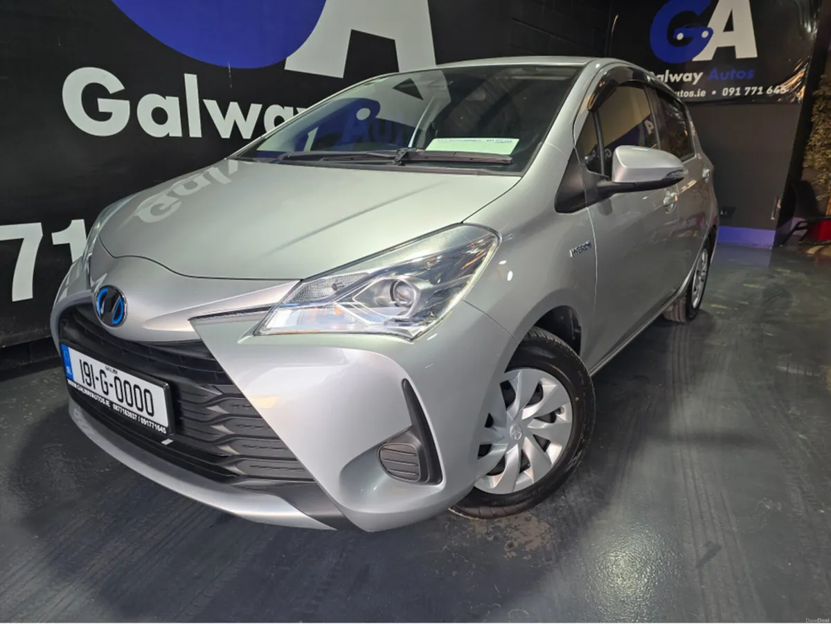 Toyota Yaris HYBRID-REAR CAMERA-ANDROID AUTO-LOW K - Image 3