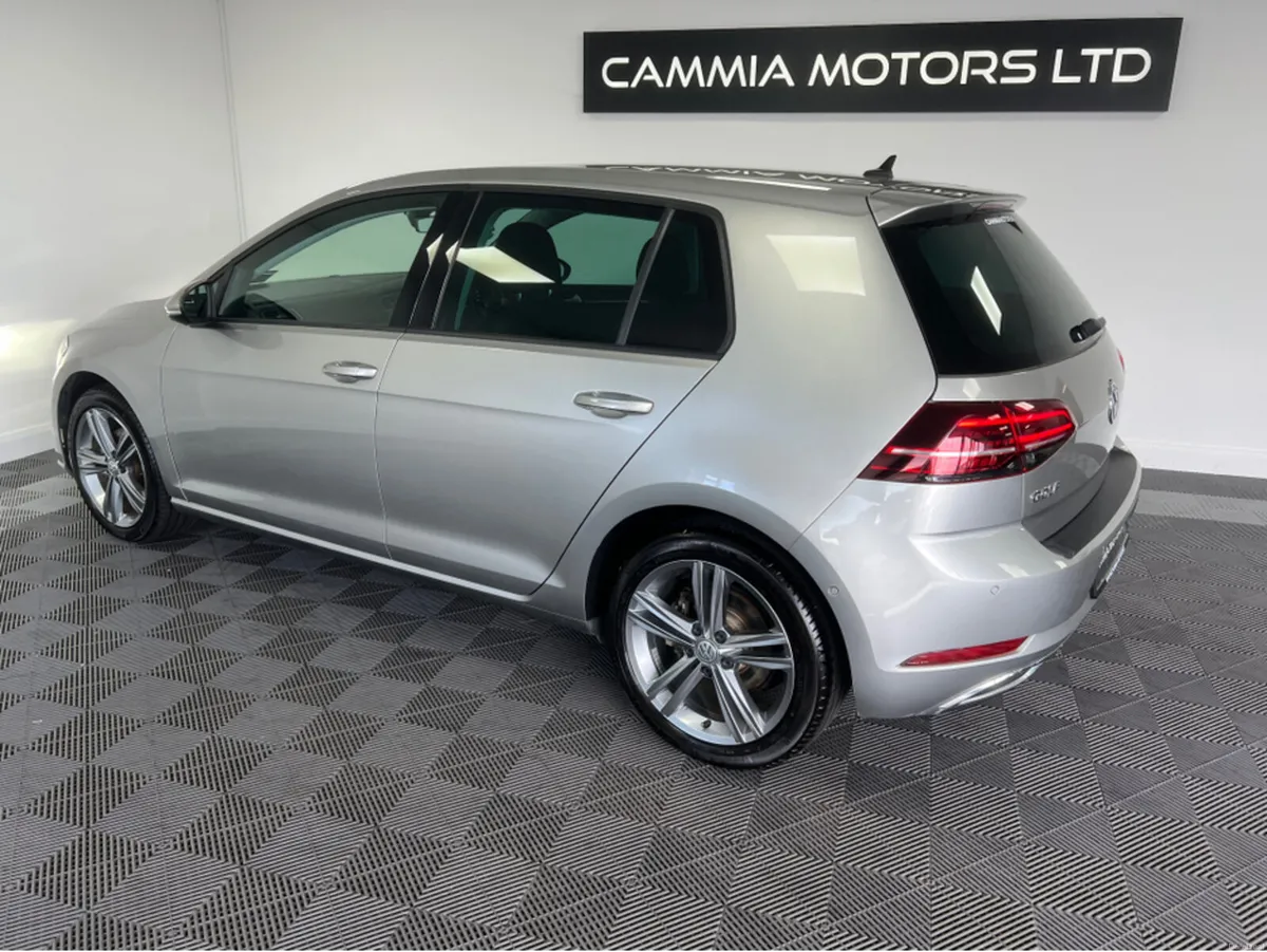 Volkswagen Golf *VOLKSWAGEN GOLF TSI* *2020* *LOW - Image 3
