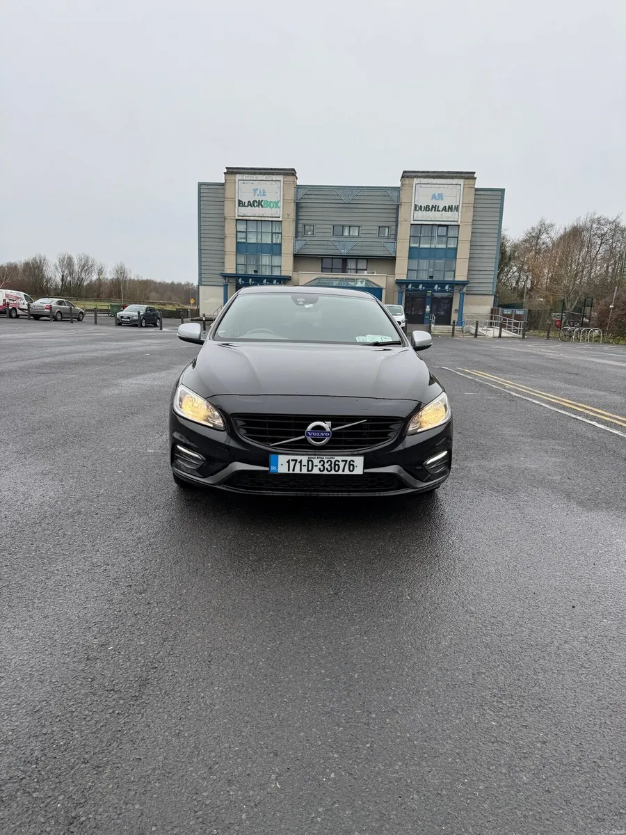 Volvo s60 R-Design 2017 - Image 2