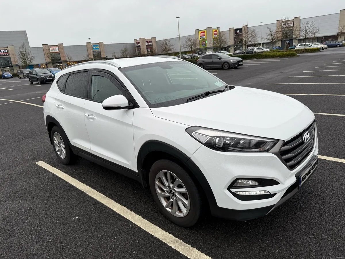Hyundai Tucson Executive CRDI long tax and nct - Image 2