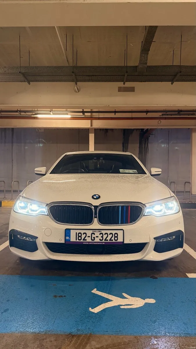 BMW 5 Series 523D M Sport HIGH SPEC LOW KMS - Image 1