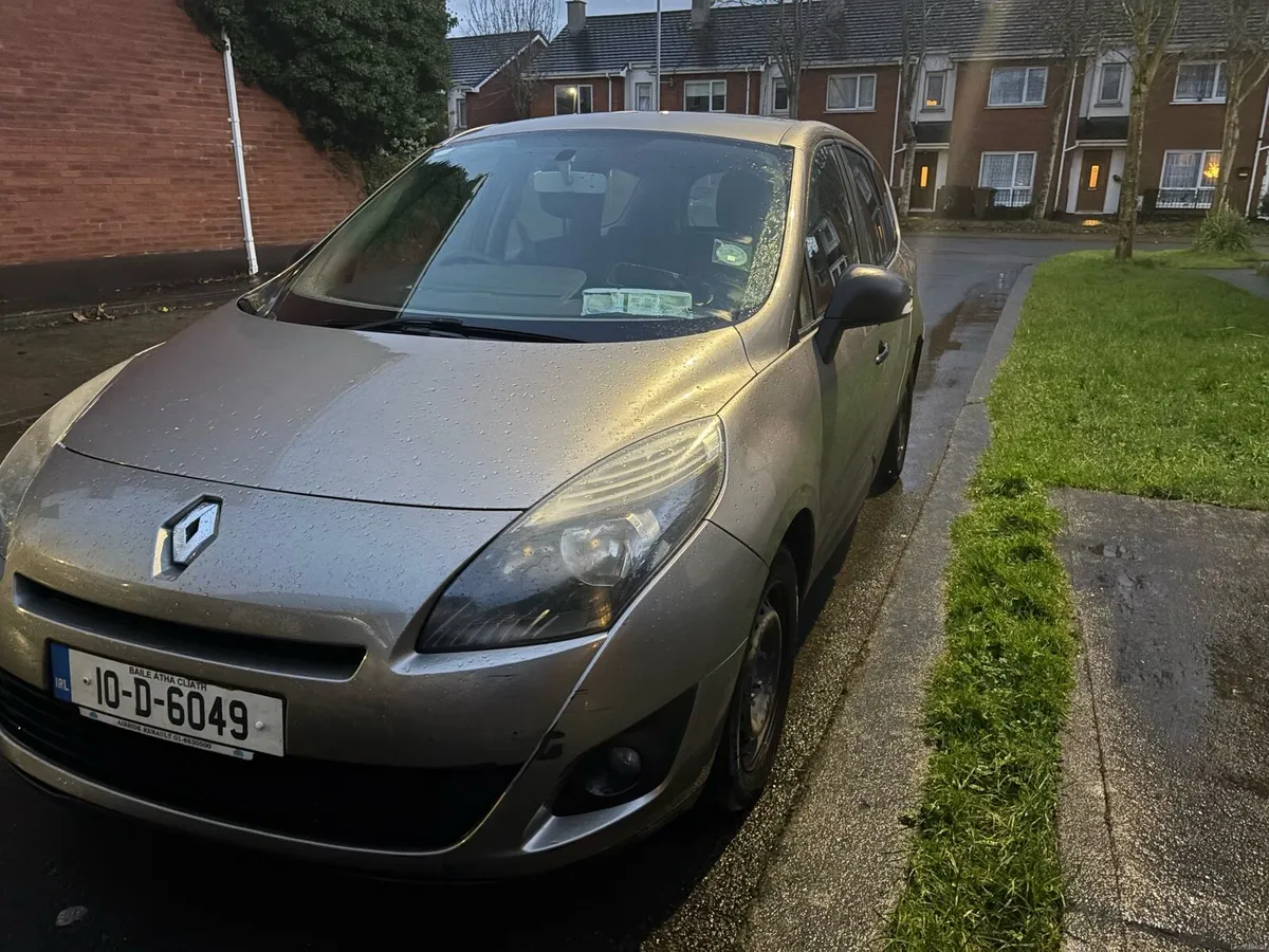 Renault  scenic - Image 1