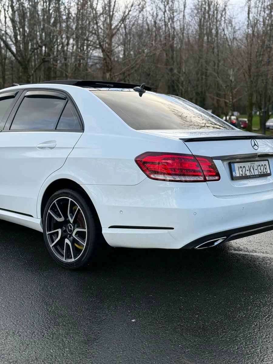 Mercedes E class factory AMG line - Image 3