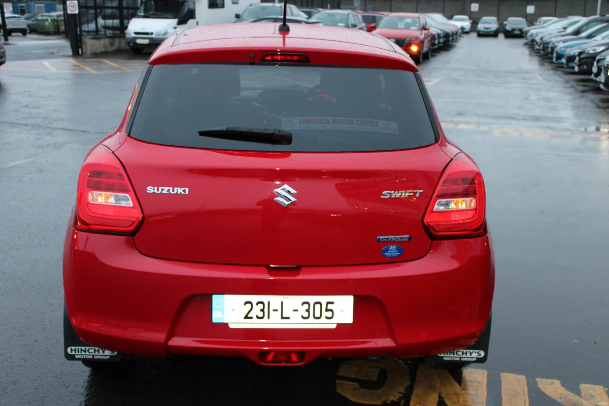 Suzuki Swift 2023 - Image 4