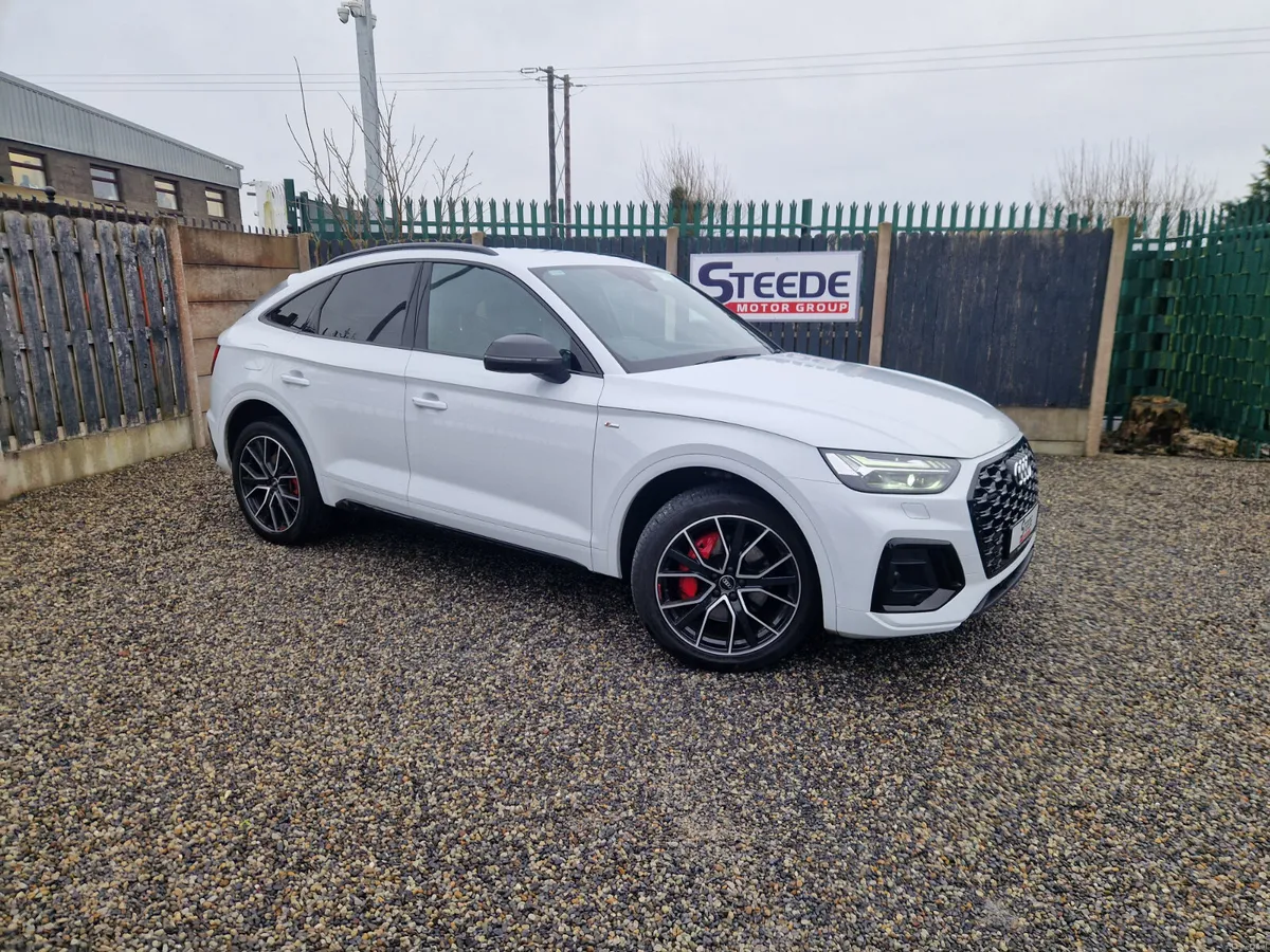 2022 Audi Q5 Sportback Edition 1 E Quattro 299PS - Image 4